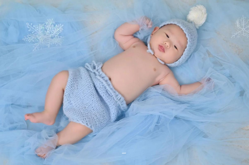 安丘摸孕妇肚子沾喜气
